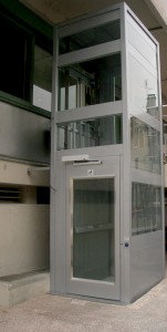 Ascenseur privatif gris