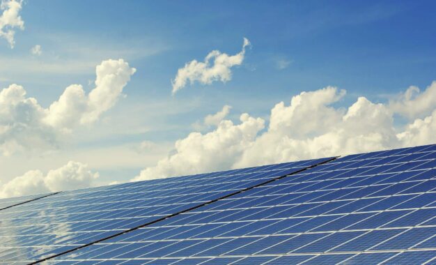 Quelle puissance faut-il en panneau solaire pour un usage domestique ?